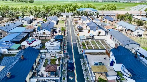 (齐齐哈尔)哈拉新村:民宿"热浪"来袭 近郊风光旖旎